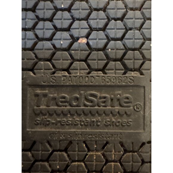 Tredsafe Slip-Resistant Black Shoes Size 7 Men Size 8 Women Casual Workwear - Picture 3 of 7